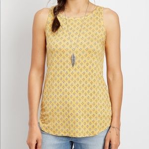 Maurices 24/7 yellow print tank